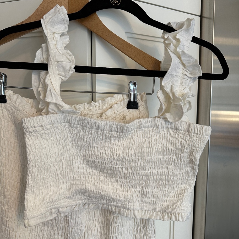 WHITE LINEN 2 PIECE - Picture 2 of 5